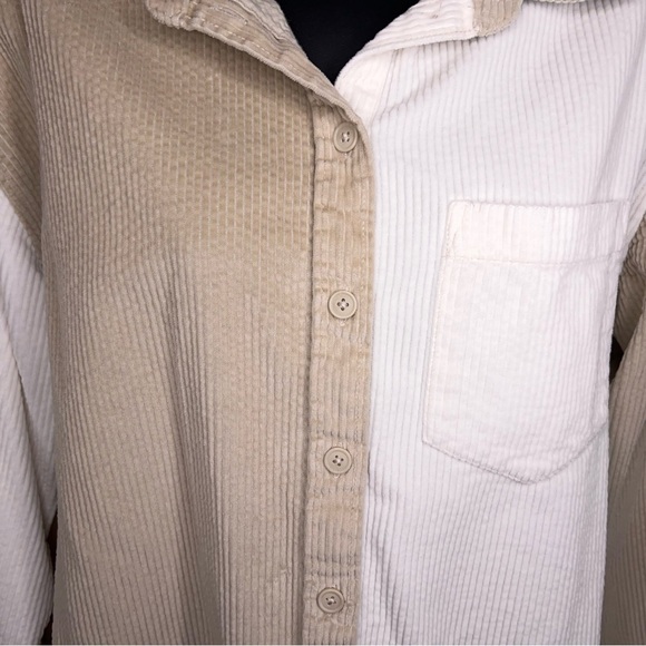 Small American Eagle Outfitters Colorblock Corduroy Button Up Top Beige White - Picture 9 of 15